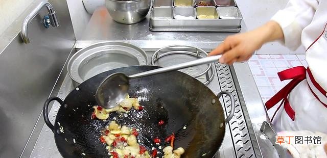 干煸土豆片的家常做法 干煸土豆片的做法步骤窍门