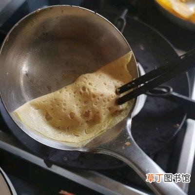蛋饺的正宗做法简单几步越吃越上瘾 蛋饺的做法步骤大全