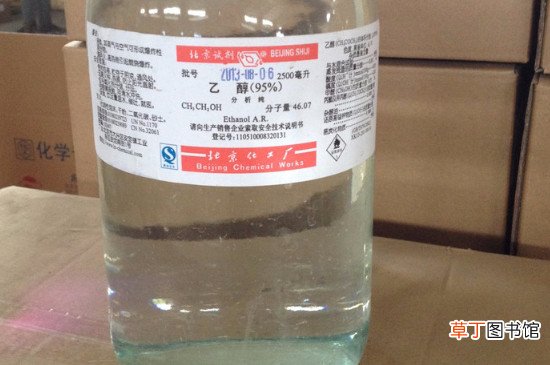 无水乙醇能擦伤口吗