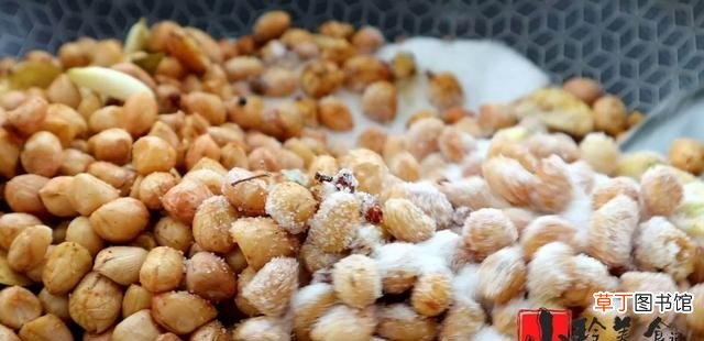 这样做五香花生米实在太简单了 五香花生米的做法