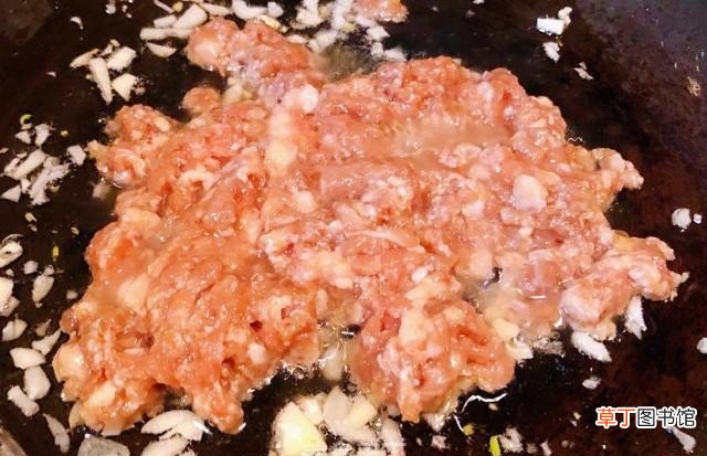 6种让人吃上瘾的鸡蛋饼做法 鸡蛋饼的做法大全