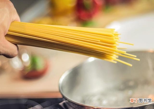 6种让人吃上瘾的鸡蛋饼做法 鸡蛋饼的做法大全