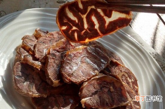 卤牛肉放盐吗
