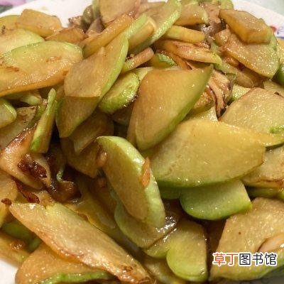 学着做清炒佛手瓜五分钟就能上桌 清炒佛手瓜的做法
