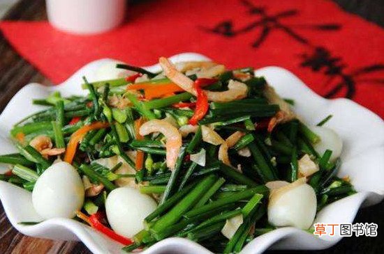 鹌鹑蛋和什么菜一起烧