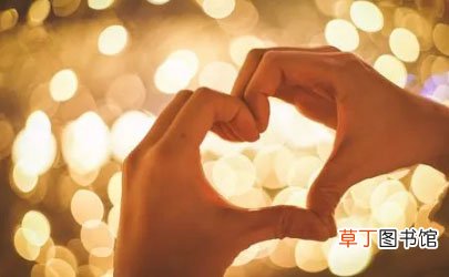 2022年七夕情人节送给妈妈什么