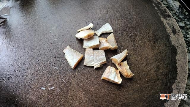 教您做咸鱼茄子煲咸香又美味 咸鱼茄子煲的正宗做法