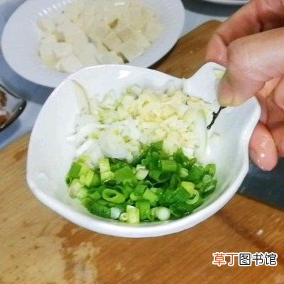 教您制作下饭神器四川麻辣豆腐 四川麻辣豆腐的制作方法