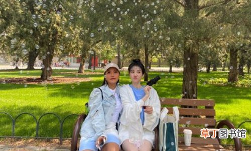 《让生活好看》陈小纭江映蓉误入相亲角,结果进不了北京相亲二群