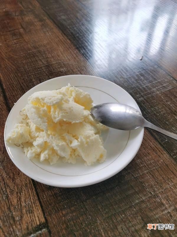 最详细的自制冰激凌的做法 夏日炎炎在家里冰淇淋diy