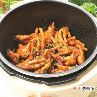 酱香红烧鸡爪软糯可口 红烧鸡爪的做法大全