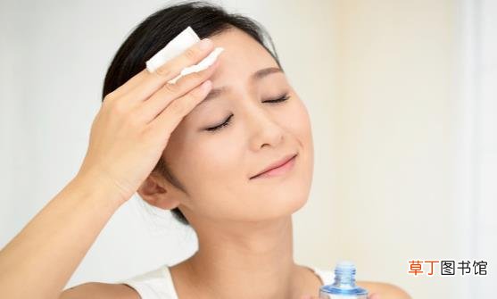 女人皮肤粗糙吃什么好 内外兼顾让你拥有细嫩肌肤
