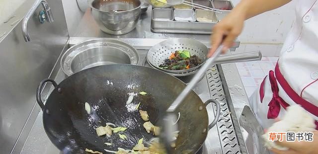 掌握这个技巧在家也能做出饭店的味道 木须肉的家常做法