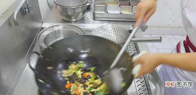 掌握这个技巧在家也能做出饭店的味道 木须肉的家常做法