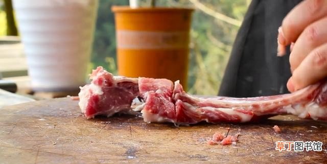大厨教你土豆烧排骨的经典做法 土豆烧排骨的家常做法