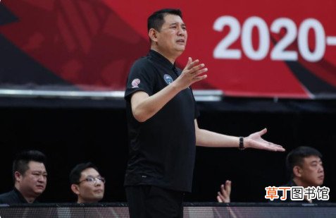 山东男篮主教练巩晓彬承认“违反交通法规”并道歉 山东男篮主帅巩晓彬就醉驾道歉