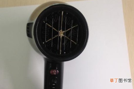 电吹风吹口罩能消毒吗