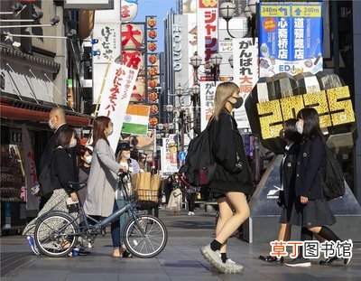 日本疫情稳定了吗 日本推出口鼻处透明口罩