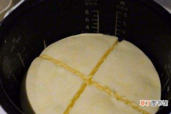 电饭锅做蛋糕可以加水吗