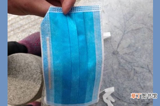 系绳子的口罩怎么戴