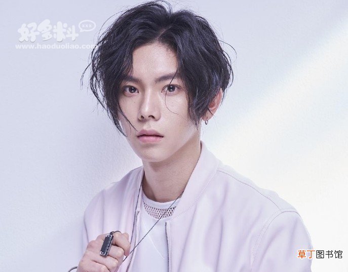 杨宇腾与林子闳之间是真的吗 歌手杨宇腾是哪里人