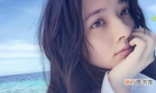 郭碧婷产后复工状态好,身材苗条自爆是晒娃狂魔