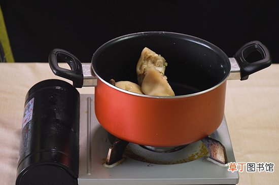猪蹄汤的做法