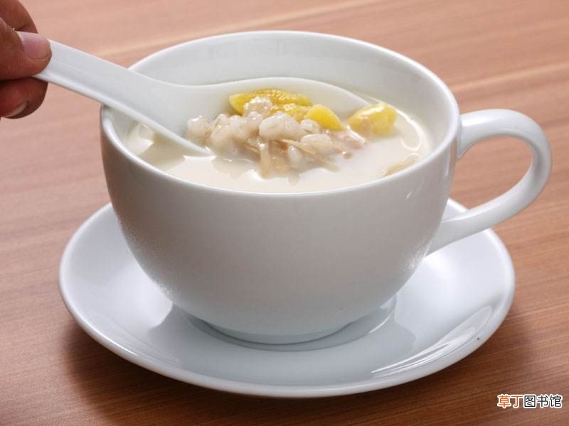 女性抗衰老吃什么四款食谱让肌肤恢复光滑嫩白