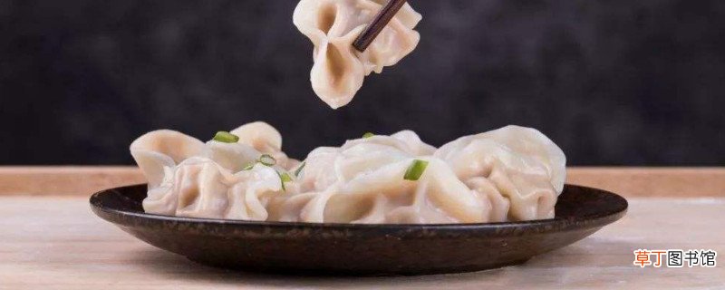 饺子冻成一大坨了怎么分开