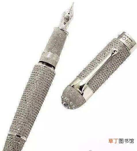 还没有指头大 关于笔的世界之最,世界上最小的笔仅2厘米