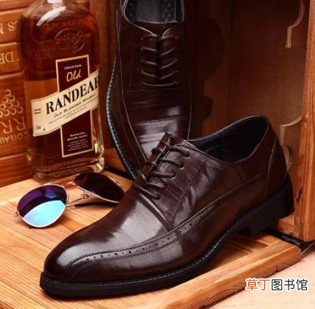 皮鞋受潮容易发霉怎么办 预防皮鞋发霉的小妙招