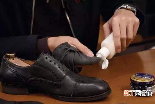 皮鞋受潮容易发霉怎么办 预防皮鞋发霉的小妙招
