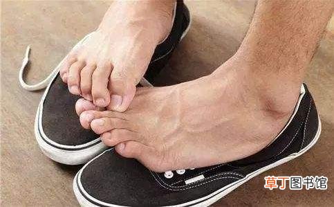 日常生活中最实用的生活小窍门小技巧 玻璃渣清理及食盐妙用等