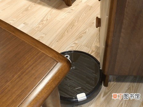 扫地机器人是神器还是鸡肋 扫地机器好用吗