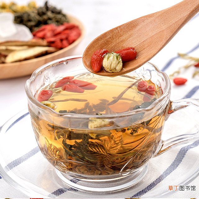 喝什么茶可以去湿气-六款有效去湿气排毒的花茶
