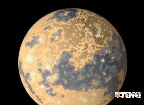 半径为2632公里 太阳系中最大的卫星,木卫三体积是月球的2/3