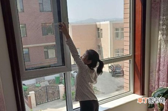 房间喷完杀虫剂被子要洗吗