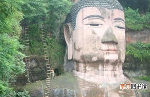 惊天秘密揭晓!乐山大佛宝藏之谜,佛心藏有宝藏