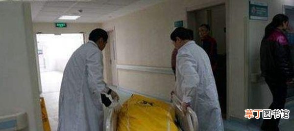 人死后为什么要盖住脸,竟然有着科学原理在其中