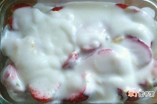 炼乳和淡奶油的区别