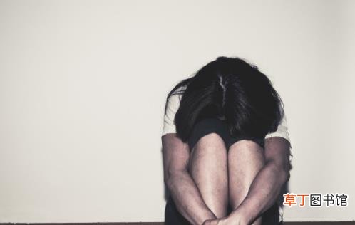 孤独容易导致脑萎缩 长时间感到孤独竟然危害如此大