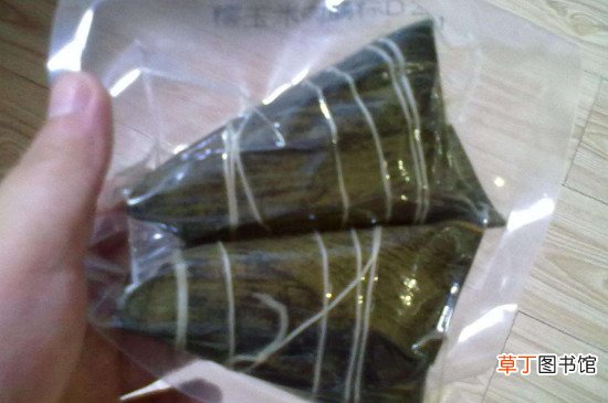 粽子带着真空包装袋一起煮可以吗