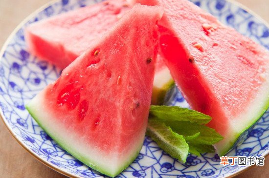 水蜜桃和西瓜可以一起吃吗