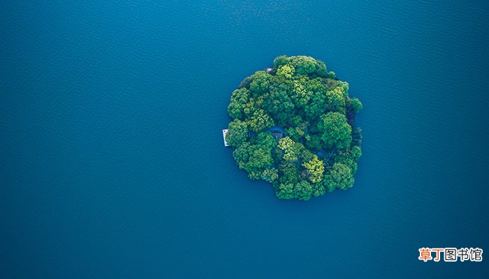 水漫金山的故事发生在浙江的什么地方 水漫金山发生在哪儿
