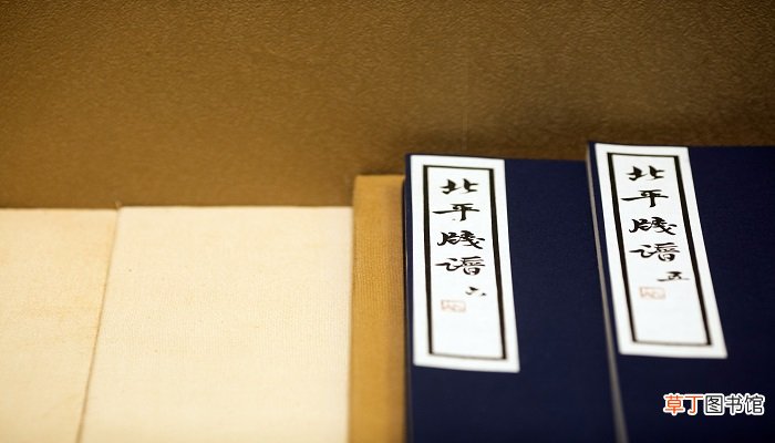 芙蓉国里尽朝晖的芙蓉指的是什么 芙蓉国里尽朝晖的含义