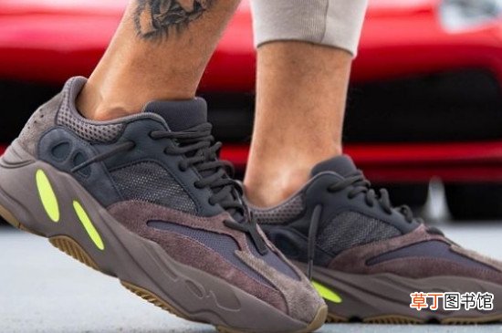 yeezy700怎么才能反光