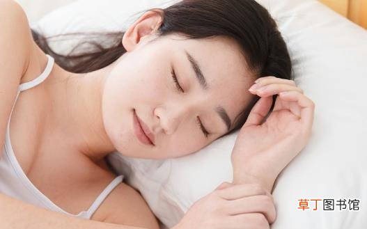 周末补眠要小心的危害 睡懒觉可影响肌肉的兴奋性