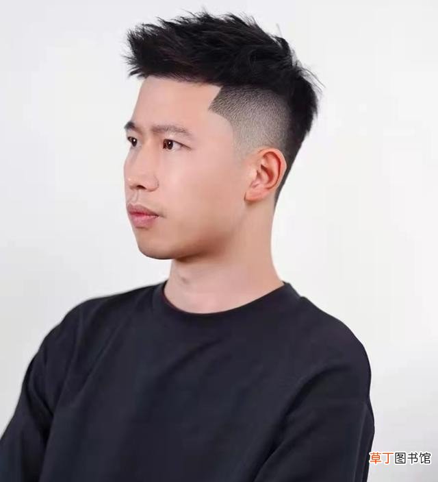 男生该怎么选择发型 胖脸男生短发发型