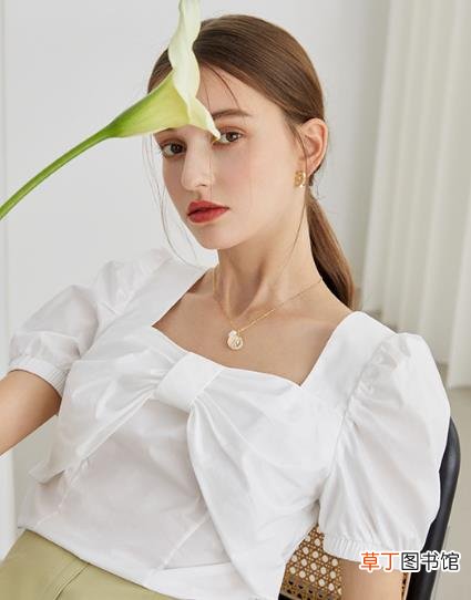 短发如何穿衣服才好看
