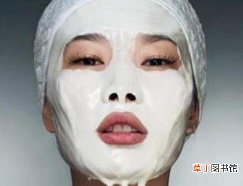 纯牛奶敷脸的正确方法